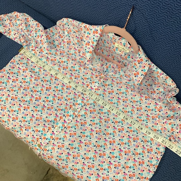 Jane and Delancey Button Front Blouse - Picture 7 of 8